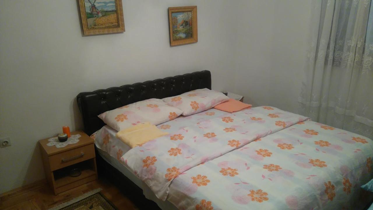 La Hacienda Dd Hotel Требине Екстериор снимка