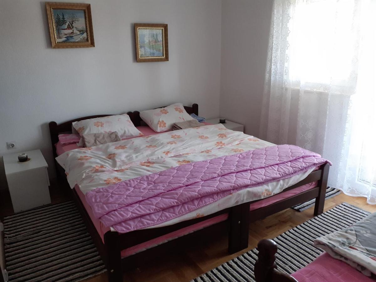 La Hacienda Dd Hotel Требине Екстериор снимка