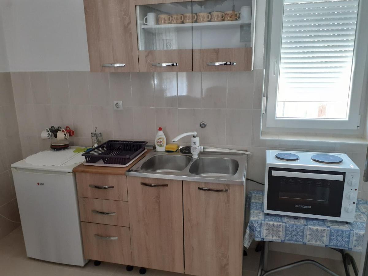 La Hacienda Dd Hotel Требине Екстериор снимка