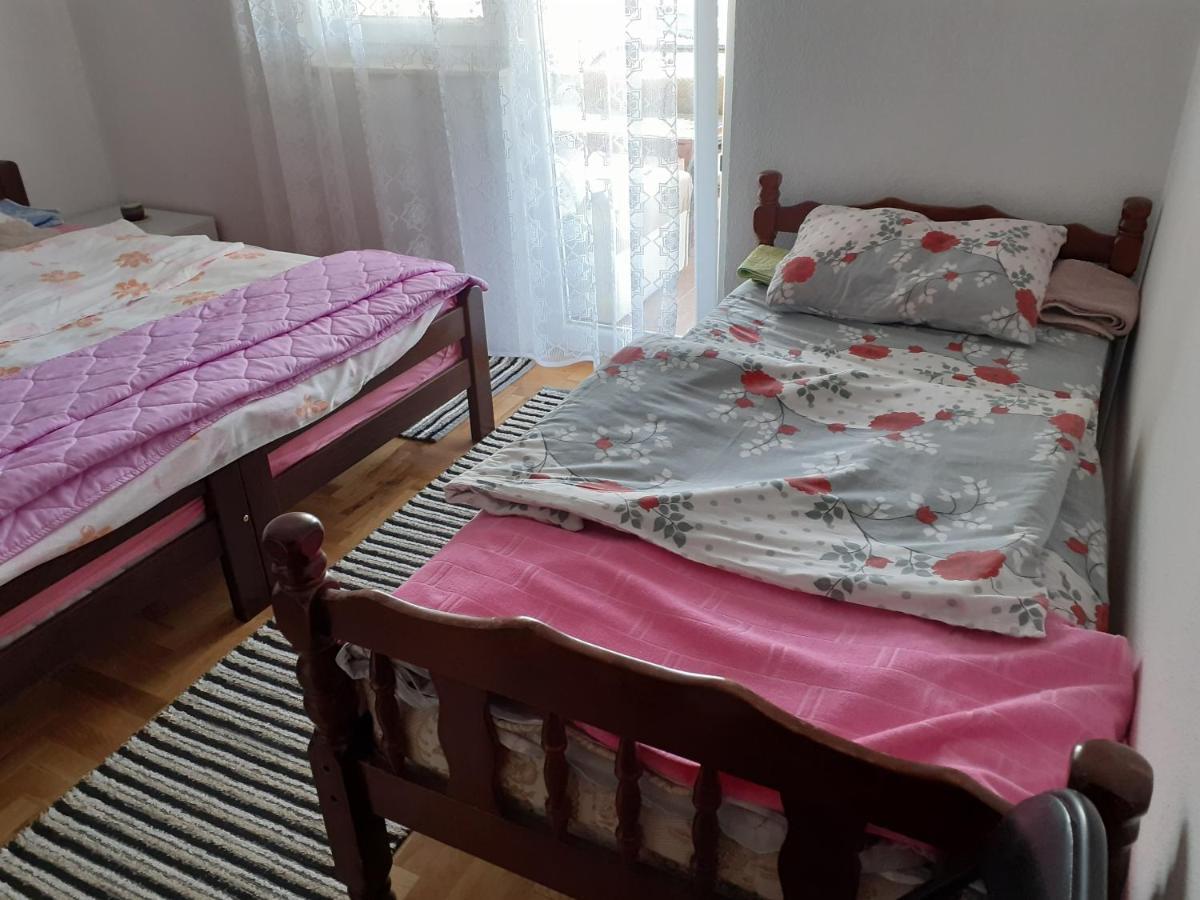 La Hacienda Dd Hotel Требине Екстериор снимка